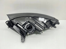 Laden Sie das Bild in den Galerie-Viewer, Frontscheinwerfer Skoda Enyaq 5LB941016G FALSE Scheinwerfer Headlight SCH7487593977fy