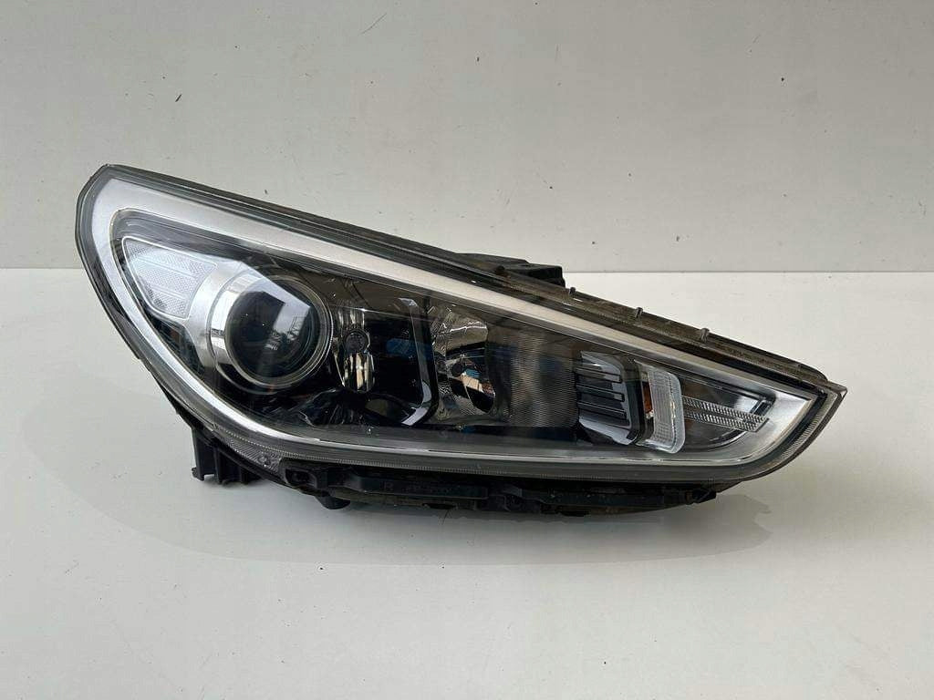 Frontscheinwerfer Hyundai I30 III 92102-Q4020 Rechts Scheinwerfer Headlight