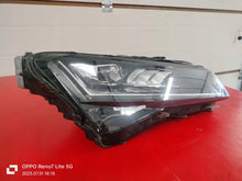 Laden Sie das Bild in den Galerie-Viewer, Frontscheinwerfer Skoda Superb III 3V1941016D Full LED Rechts Headlight