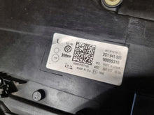 Laden Sie das Bild in den Galerie-Viewer, Frontscheinwerfer VW Polo 2G1941006 2G1941005 Ein Satz Scheinwerfer Headlight