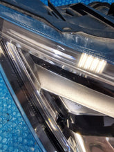 Laden Sie das Bild in den Galerie-Viewer, Frontscheinwerfer Seat Ateca 576941008F LED Rechts Scheinwerfer Headlight