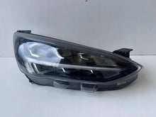 Laden Sie das Bild in den Galerie-Viewer, Frontscheinwerfer Ford Focus MX7B-13E014 LED Rechts Scheinwerfer Headlight SCH8475640283ks