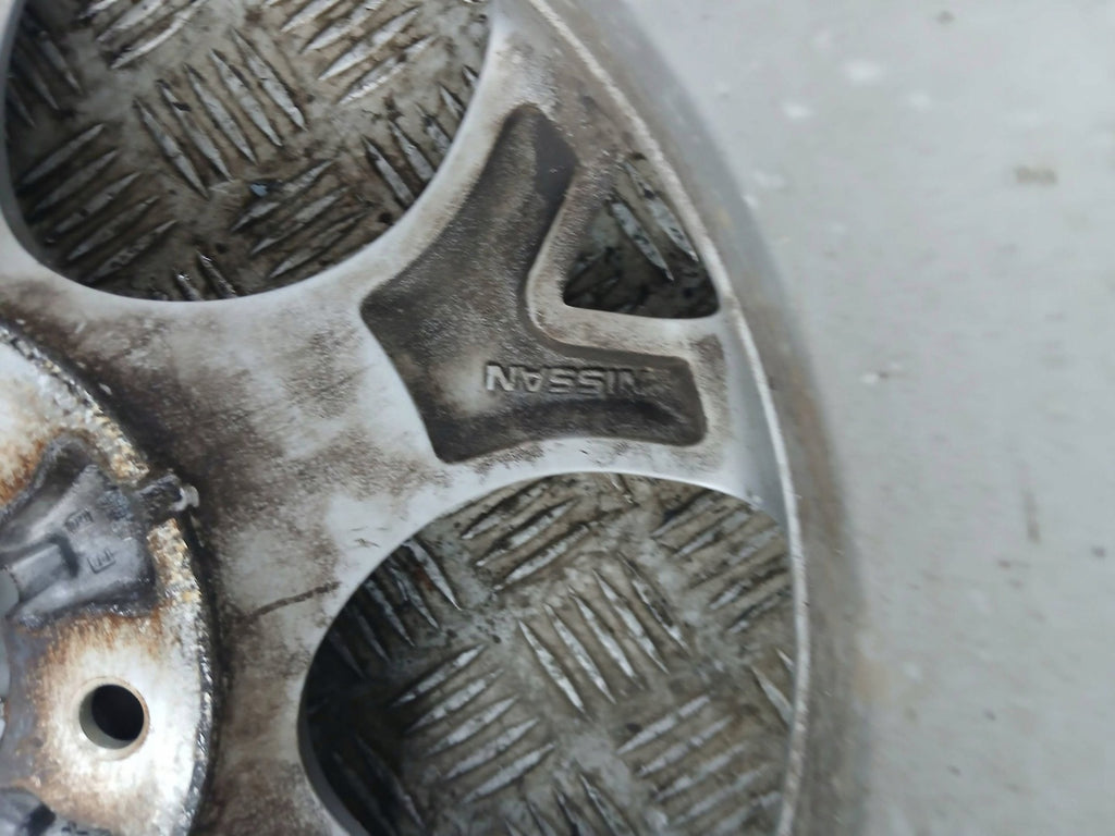 1x Alufelge 17 Zoll 403006PA1A Nissan Juke Rim Wheel FEL4451414191ps