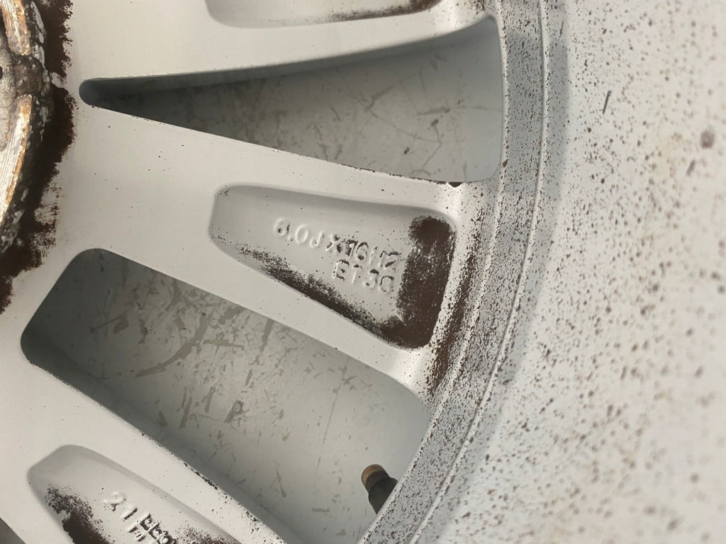 1x Alufelge 16 Zoll 6.0" 5x100 38ET Glanz Silber 658601025B Skoda Kamiq FEL5620622617me