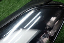 Load image into Gallery viewer, Frontscheinwerfer Hyundai Tucson 92101D7100 Links Scheinwerfer Headlight SCH5250247713vg
