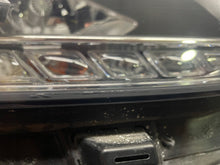 Laden Sie das Bild in den Galerie-Viewer, Frontscheinwerfer Mercedes-Benz W212 A2128205039 LED Rechts Headlight SCH7697737096tt