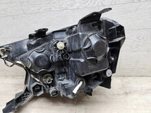 Load image into Gallery viewer, Frontscheinwerfer Ford Ranger Rechts Scheinwerfer Headlight SCH1686681088qu
