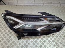 Laden Sie das Bild in den Galerie-Viewer, Frontscheinwerfer Dacia Sandero III Logan Jogger 260102586R Full LED Rechts