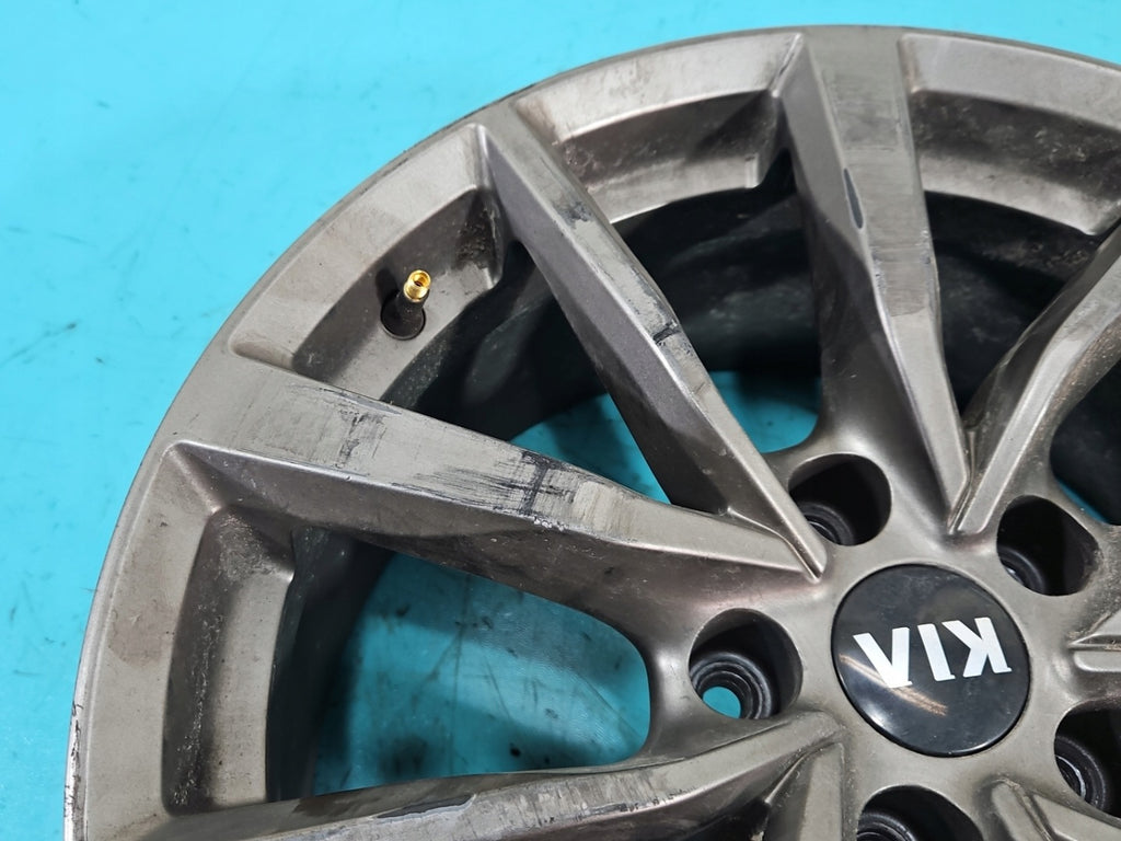 1x Alufelge 18 Zoll 8.0" 5x114.3 34ET Kia Sportage Rim Wheel FEL9165355734pi