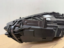 Laden Sie das Bild in den Galerie-Viewer, Frontscheinwerfer Mercedes-Benz W177 A1779062206 Rechts Scheinwerfer Headlight SCH7690239462ec