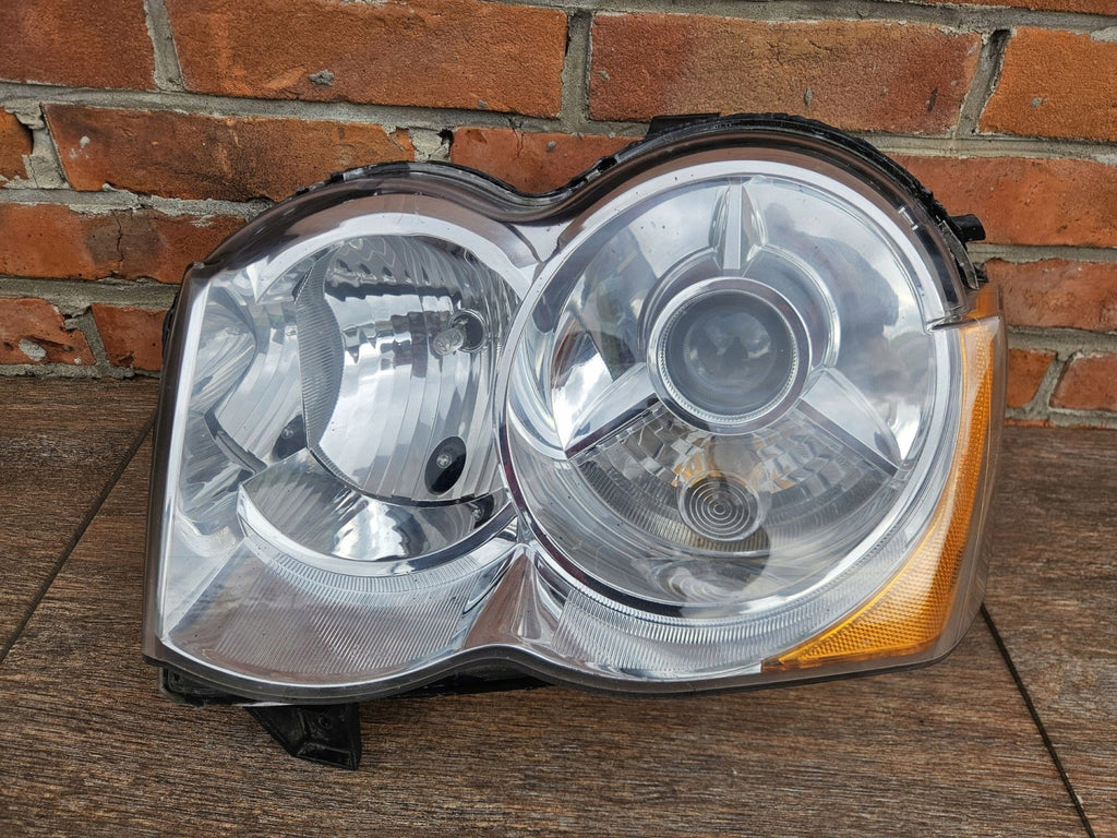 Frontscheinwerfer Jeep Grand Cherokee Wk Xenon Links Scheinwerfer Headlight SCH1105447940lp