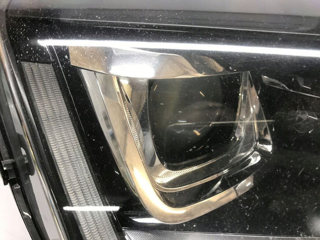 Frontscheinwerfer VW Amarok 2H1941016AF Rechts Scheinwerfer Headlight SCH9328413981gs