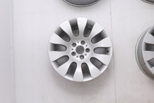 Laden Sie das Bild in den Galerie-Viewer, 4x Alufelge 18 Zoll 8.0" 5x120 24ET Glanz Silber 6753237 BMW Rim Wheel FEL1796502304kh