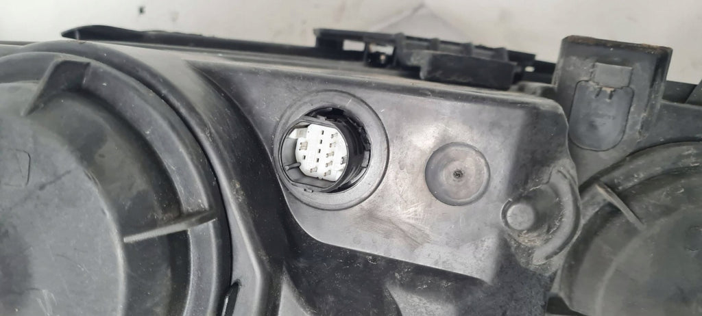 Frontscheinwerfer Fiat Croma 42540748 Rechts Scheinwerfer Headlight SCH9058936540ha
