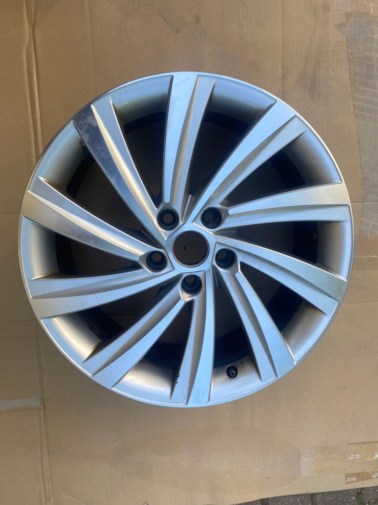 1x Alufelge 18 Zoll 7.5" 5x112 48ET Glanz Graphit 5E3601025J Mg Octavia Iv FEL4400584665wi
