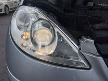 Laden Sie das Bild in den Galerie-Viewer, Frontscheinwerfer Mercedes-Benz W169 Xenon Rechts Scheinwerfer Headlight SCH3752435115cf