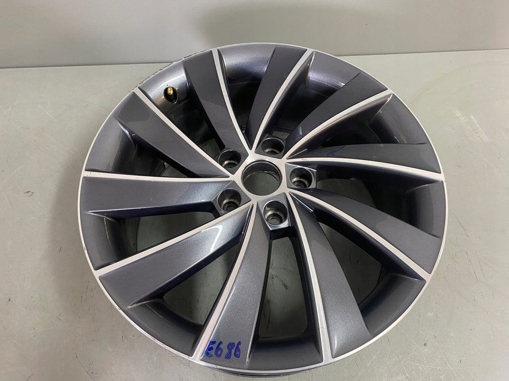 1x Alufelge 18 Zoll 7.5" 5x112 51ET Glanz Graphit 5E0601025AS Mg Octavia Iii