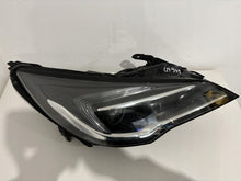 Laden Sie das Bild in den Galerie-Viewer, Frontscheinwerfer Ford V I Astra K 39158006 LED Rechts Scheinwerfer Headlight