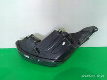 Load image into Gallery viewer, Frontscheinwerfer Hyundai I10 92102-B9000 Rechts Scheinwerfer Headlight