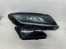 Laden Sie das Bild in den Galerie-Viewer, Frontscheinwerfer Skoda Kodiaq 566941015H 566941016H Full LED Ein Satz Headlight SCH3360414149la