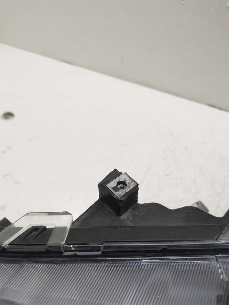 Frontscheinwerfer Toyota 4 IV LED Links Scheinwerfer Headlight