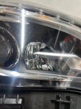 Laden Sie das Bild in den Galerie-Viewer, Frontscheinwerfer Mercedes-Benz X156 A1569062400 Xenon Rechts Headlight SCH4819626638tw