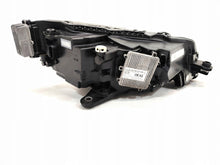 Laden Sie das Bild in den Galerie-Viewer, Frontscheinwerfer Skoda Superb III 3V1941015D Full LED Links Headlight