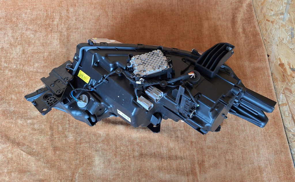 Frontscheinwerfer Mitsubishi Outlander III 8301D3-31 LED Links Headlight