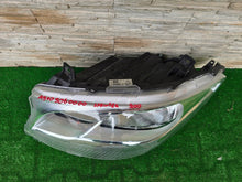 Load image into Gallery viewer, Frontscheinwerfer Mercedes-Benz Sprinter Links Scheinwerfer Headlight SCH3195847430ij