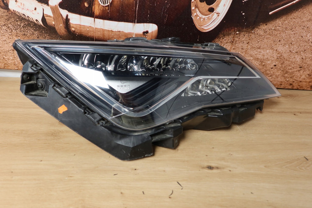 Frontscheinwerfer Seat Leon 5F1941008J LED Rechts Scheinwerfer Headlight