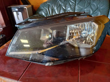 Laden Sie das Bild in den Galerie-Viewer, Frontscheinwerfer VW Caddy 2K1941015A Links Scheinwerfer Headlight SCH9671635830nc