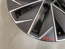 Load image into Gallery viewer, 1x Alufelge 18 Zoll 8.0" 5x112 44ET 3V0601025B Skoda Iii Rim Wheel FEL8471659437xu