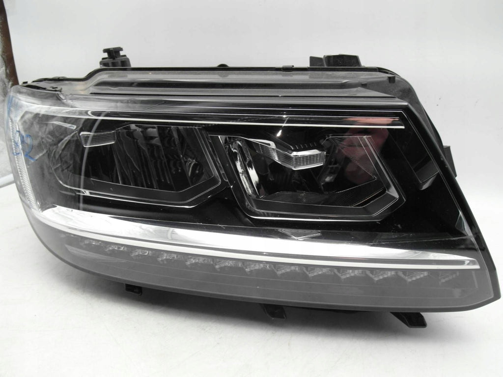 Frontscheinwerfer VW Tiguan 5NB941036B LED Rechts Scheinwerfer Headlight SCH7537957353xj
