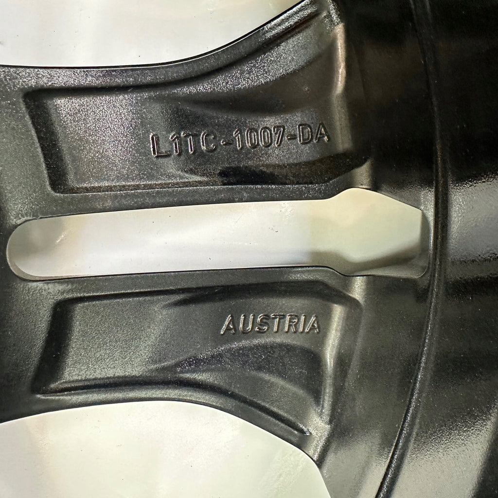 1x Alufelge 17 Zoll 7.0" 5x108 47,5ET Glanz Schwarz L1TC-1007-DA Ford Puma