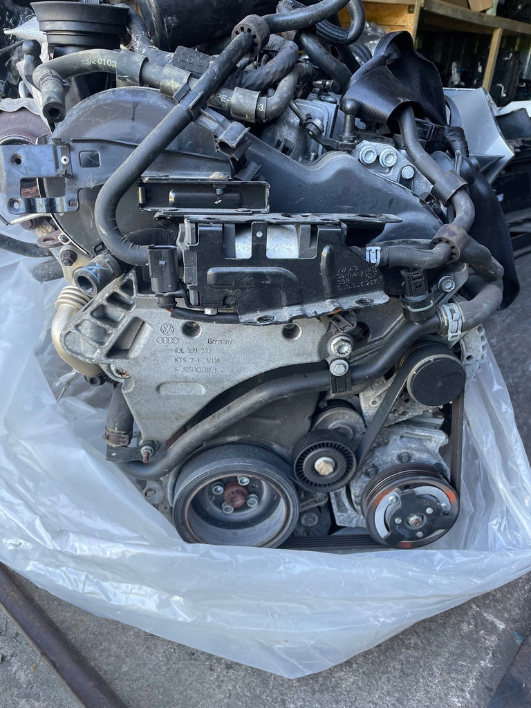 Motor VW CBA 2.0 TDI 23TKm 2008 Diesel Engine Komplett