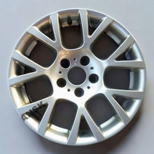 Load image into Gallery viewer, 1x Alufelge 17 Zoll 8.0&quot; 5x120 30ET Silber 6775990 BMW 7 F01 F02 Rim Wheel