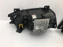 Laden Sie das Bild in den Galerie-Viewer, Frontscheinwerfer Daf 2188985W 2188984Q Ein Satz Scheinwerfer Headlight SCH9527589652wr