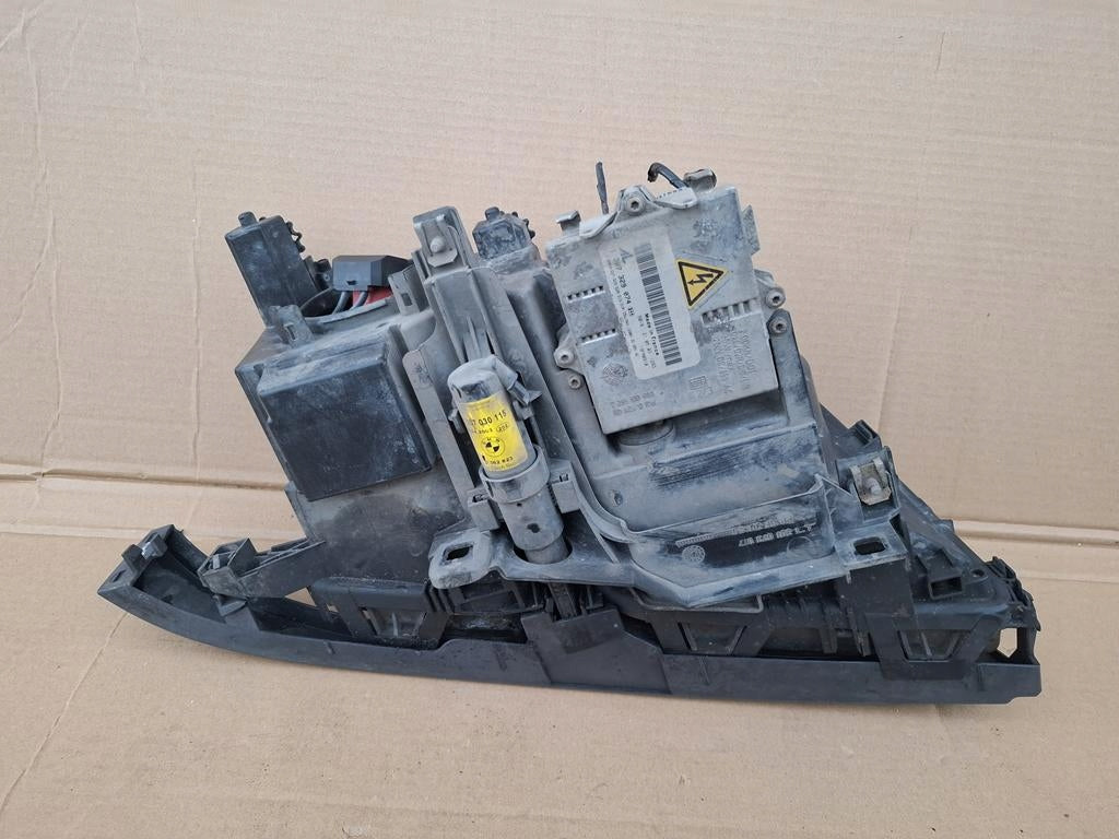 Frontscheinwerfer BMW E46 6910967 6910968 Xenon Ein Stück (Rechts oder Links) SCH5693388197qp