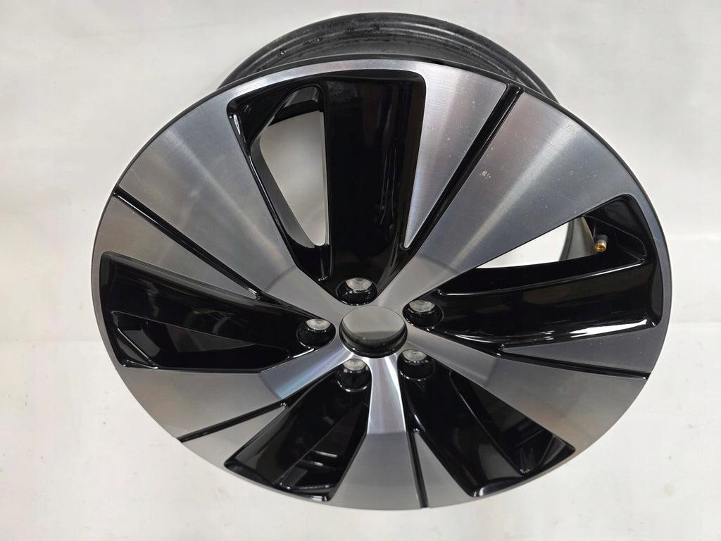 1x Alufelge 18 Zoll 7.5" 5x108 50ET Glanz Silber 31680403 Volvo Xc40 Rim Wheel FEL6441047760xe