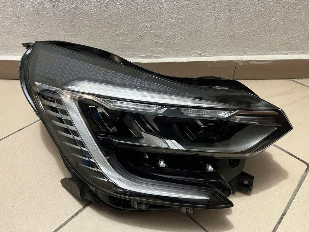 Frontscheinwerfer Renault Captur II 260104525R Full LED Rechts Headlight