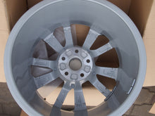 Load image into Gallery viewer, 1x Alufelge 17 Zoll 7.0&quot; 5x112 47ET 8S0071497 Audi Rim Wheel