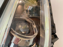 Load image into Gallery viewer, Frontscheinwerfer BMW X3 G01 X4 G02 8739648-04 LED Rechts Scheinwerfer Headlight SCH1621801000gs