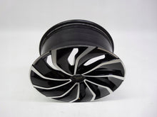 Load image into Gallery viewer, 1x Alufelge 17 Zoll 7.5" 5x112 51ET Glanz Schwarz 5H0601025 VW Golf Viii FEL2185242395ag