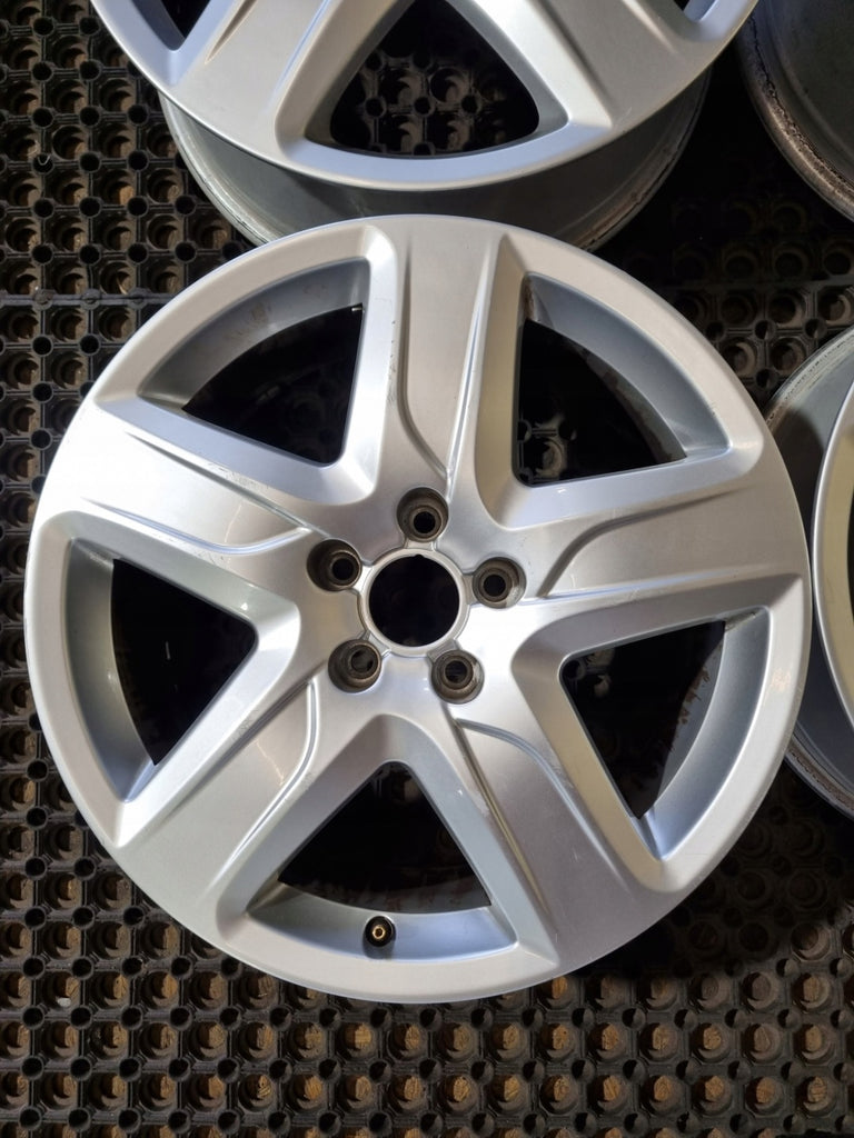 1x Alufelge 18 Zoll 7.0" 5x112 38ET Glanz Silber 4G9601025C Audi A6 Rim Wheel FEL2986992344fh