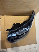 Laden Sie das Bild in den Galerie-Viewer, Frontscheinwerfer Ford Transit GK3113W030BB Links Scheinwerfer Headlight SCH6058571719ll