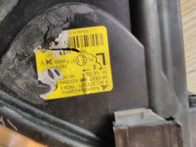 Load image into Gallery viewer, Frontscheinwerfer VW Jetta 1K6941032 1K6941031 1K69401032 Xenon Ein Satz SCH1719444777lj