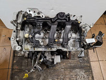 Laden Sie das Bild in den Galerie-Viewer, Motor Renault Trafic III M9R710 2.0 DCI Diesel Engine Unkomplett