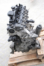 Laden Sie das Bild in den Galerie-Viewer, Motor BMW X5 X6 306D3 3.0 235PS 147TKm 2006 Diesel Engine Unkomplett