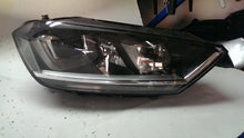 Laden Sie das Bild in den Galerie-Viewer, Frontscheinwerfer VW Sportsvan 517941034B Xenon Rechts Scheinwerfer Headlight