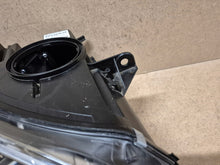 Laden Sie das Bild in den Galerie-Viewer, Frontscheinwerfer Mini Countryman F60 7494802-02 LED Rechts Headlight